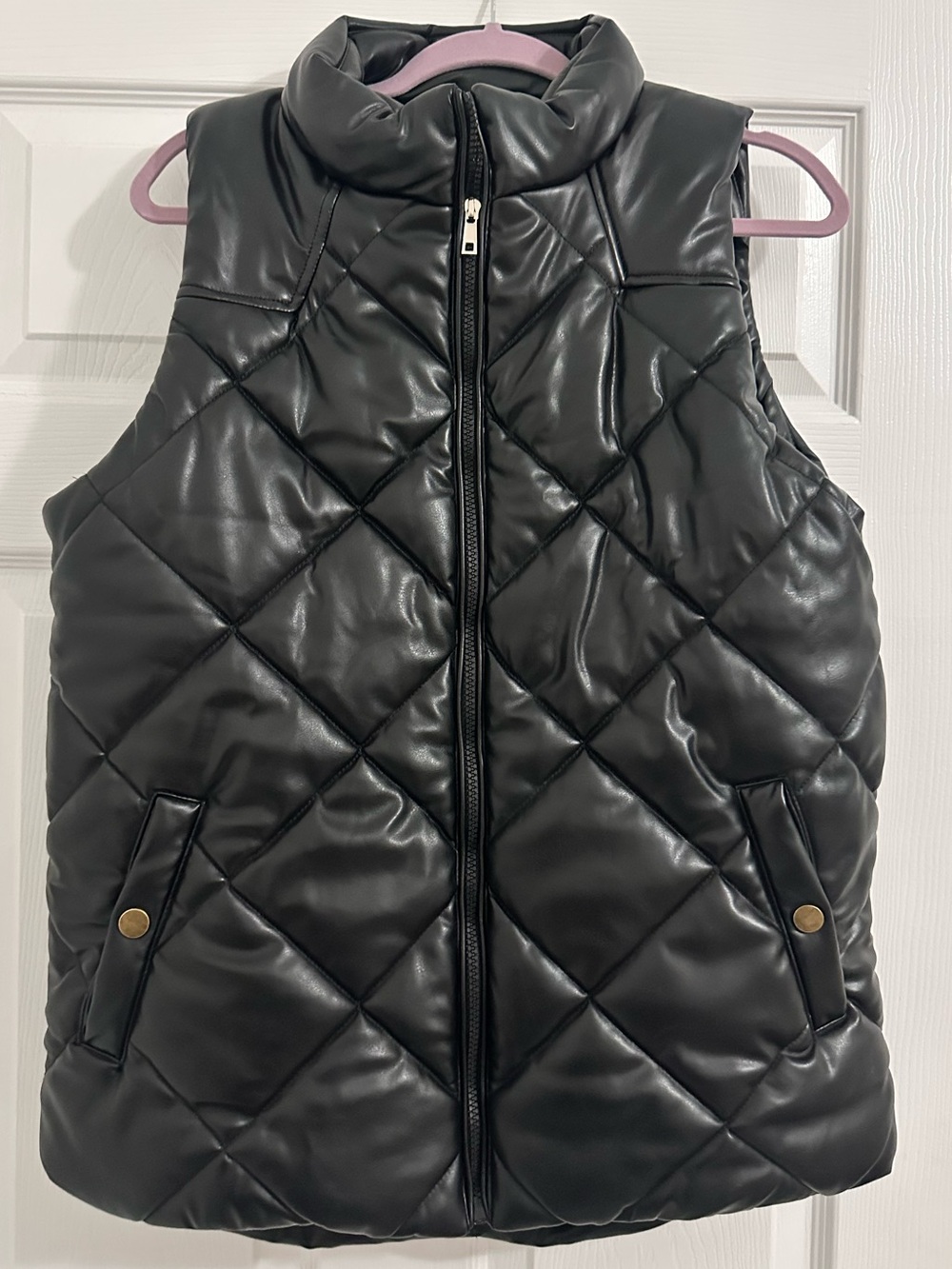 Zenana Black Faux Leather Quilted Puffer Vest Women’s Large